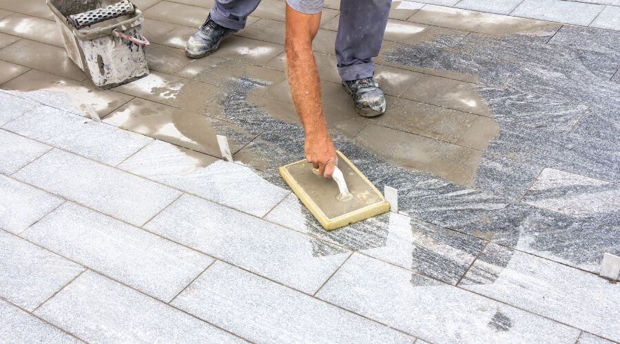 Expert Emergency Roof Repairs services in Hogeland, MT